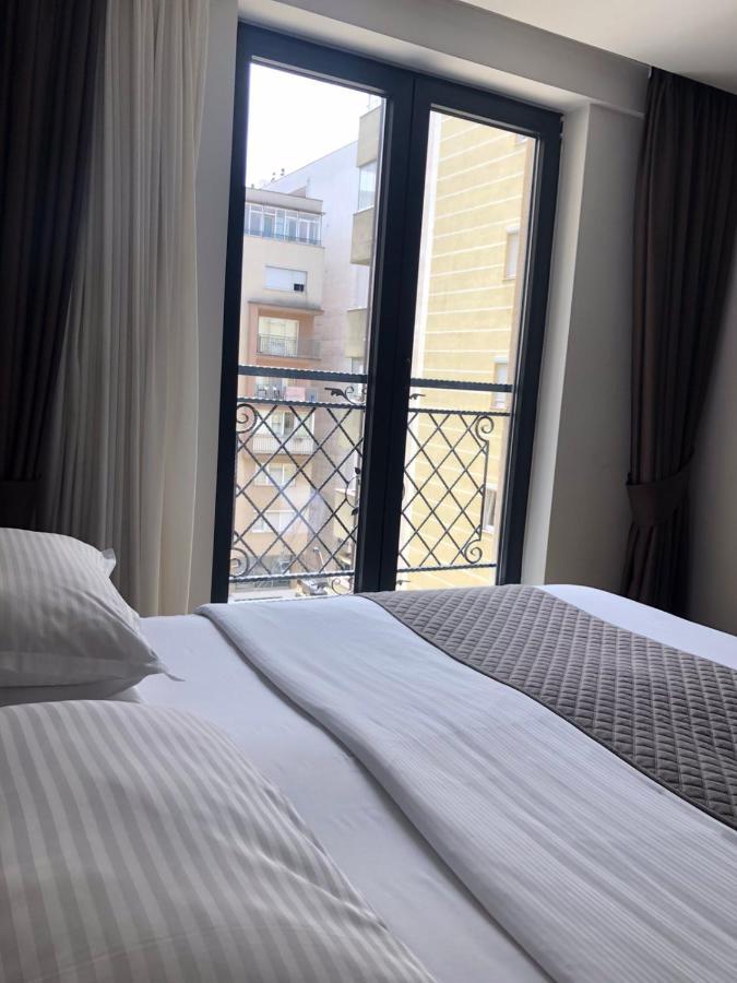 Qama Hotel Kosovo Polje Eksteriør bilde