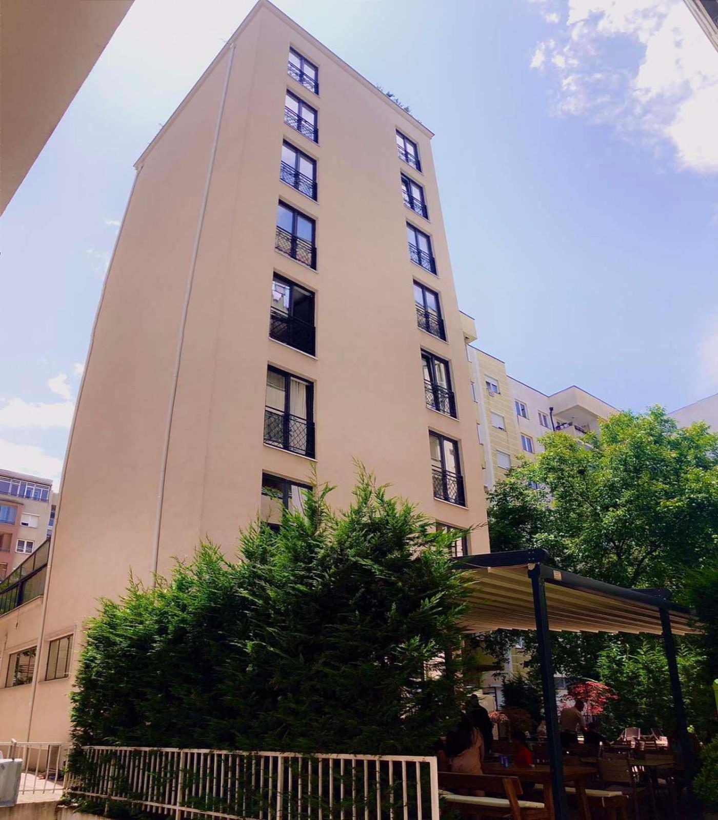 Qama Hotel Kosovo Polje Eksteriør bilde