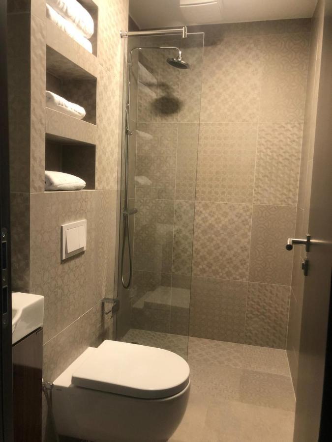 Qama Hotel Kosovo Polje Eksteriør bilde