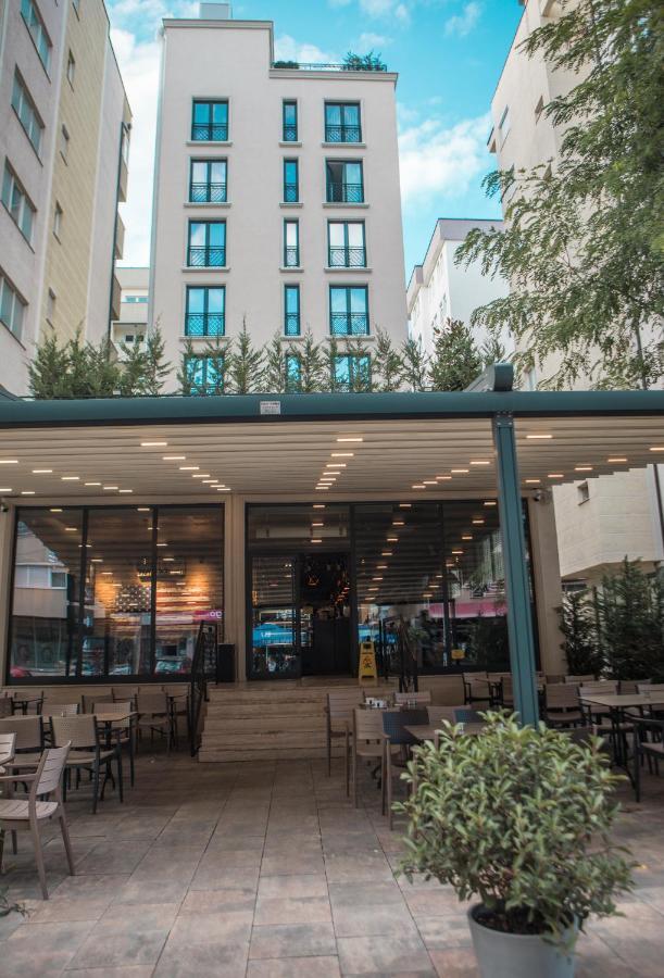 Qama Hotel Kosovo Polje Eksteriør bilde